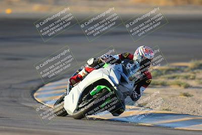 media/Oct-06-2024-Race Pace (Sun) [[d7d39ec7ad]]/1-Turn 10 (730am)/